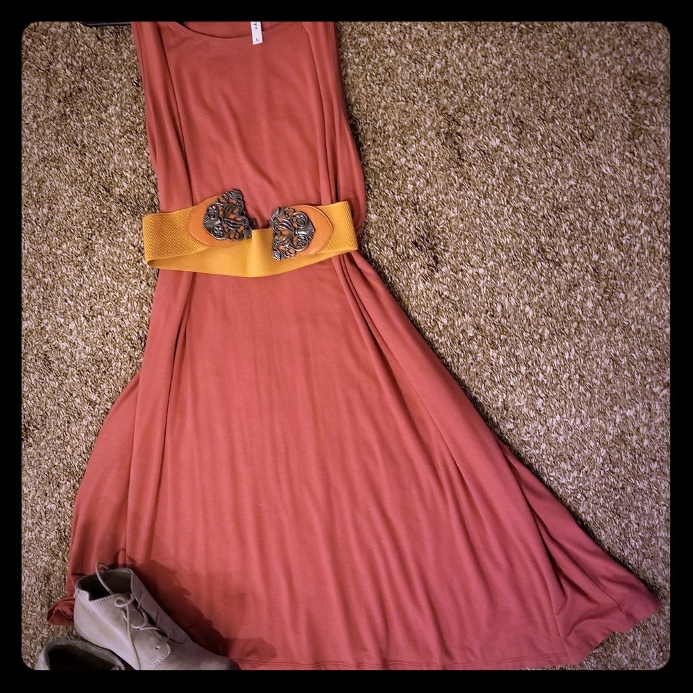 Rust colored dress with pockets